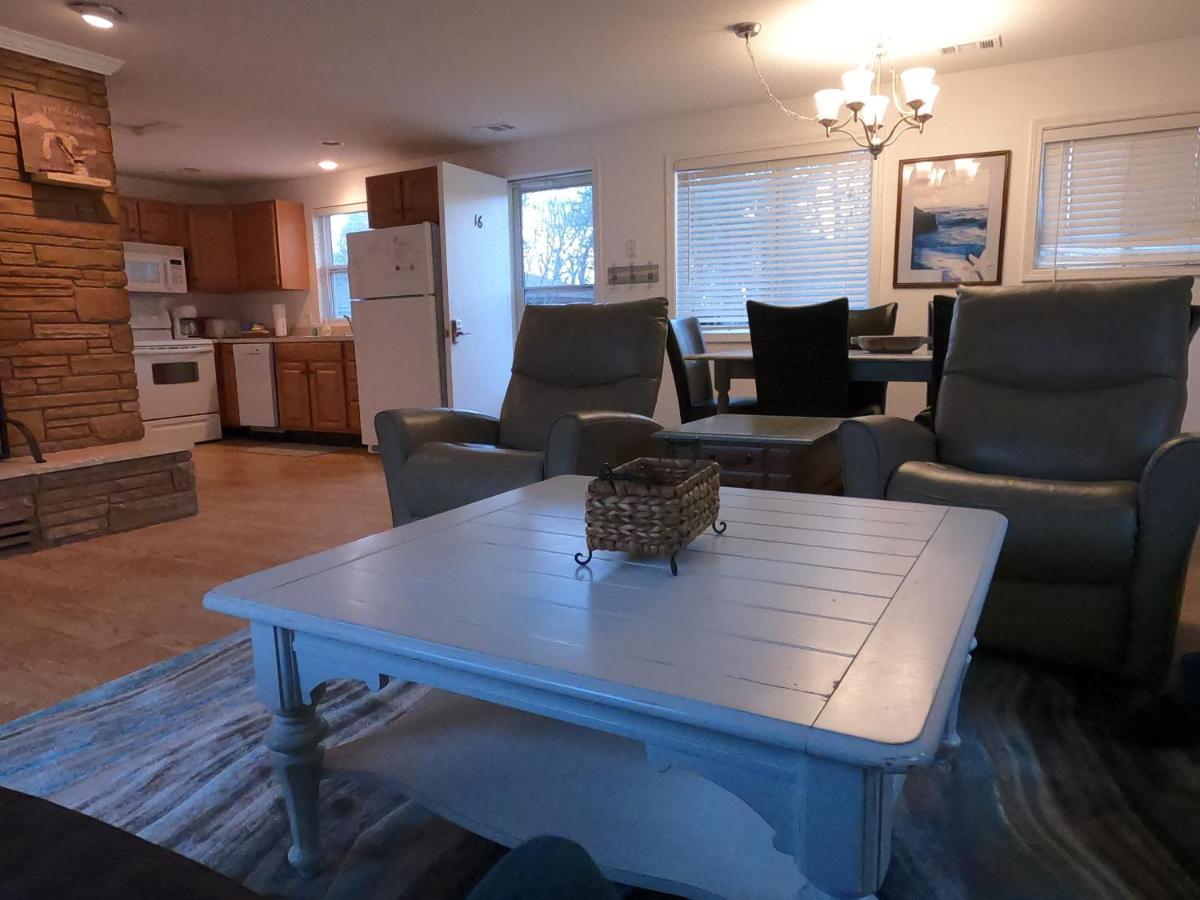 Sunrise Beach Oscoda @ Surfside Exterior photo